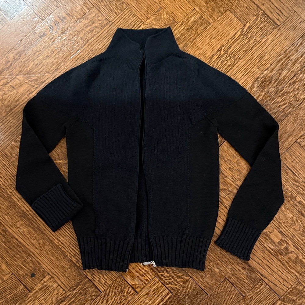 Maxmara women’s Black zip up cardigan